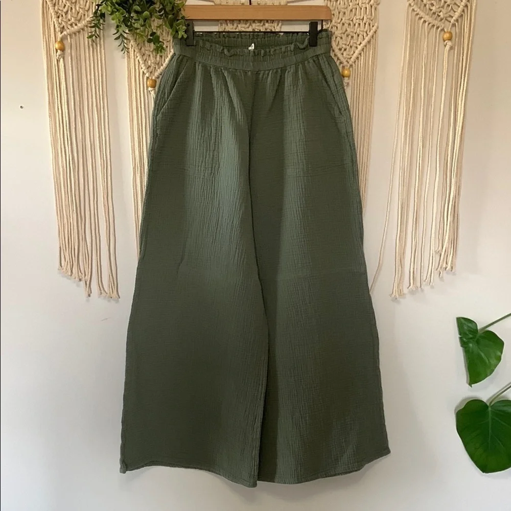 AERIE Pool To Party Wide Leg Gauzy Pants Green Size XL - Picture 1 of 14